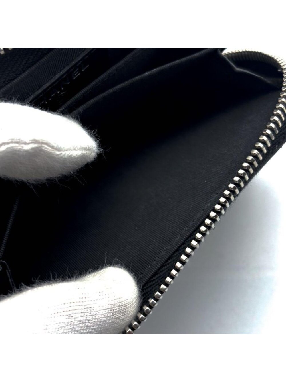 Chanel Wallet Stitch Coin Purse - Picture 6 of 11